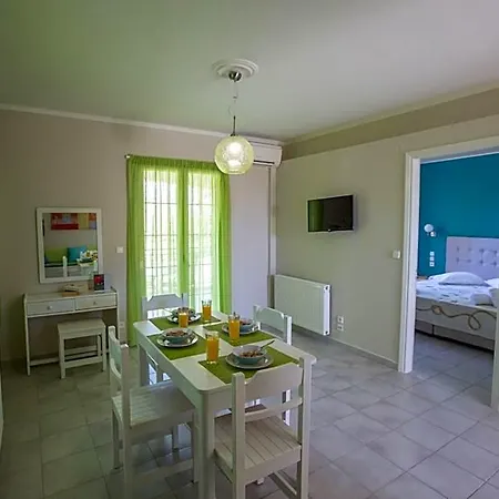 Hotel Theodora 4*