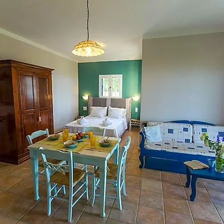 Theodora Hotel 4*