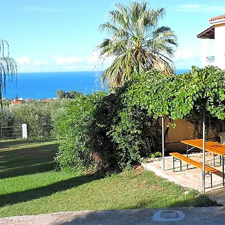 Theodora Hotel 4*
